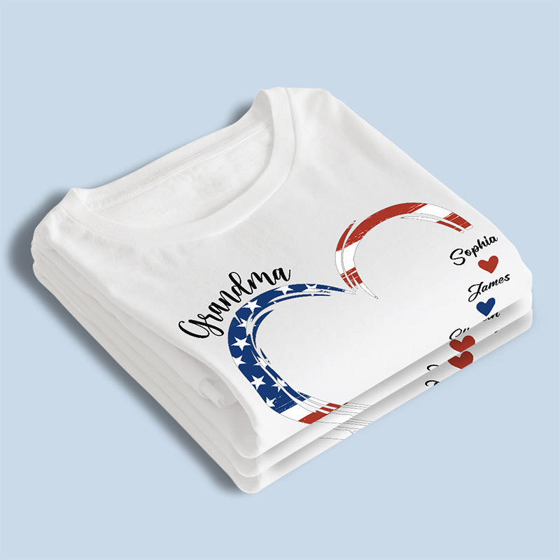 A Garden Of Love Grows In A Grandma's Heart - Family Personalized Custom Unisex Patriotic T-shirt